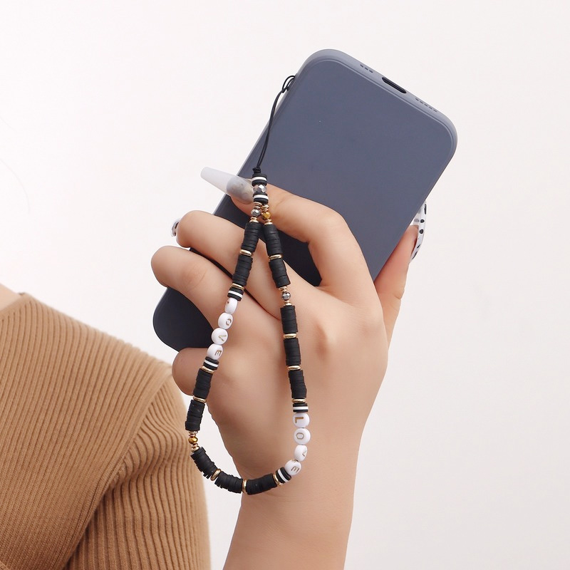 Phone Accessories Pictures - Modny łańcuszek do telefonu z glinianym